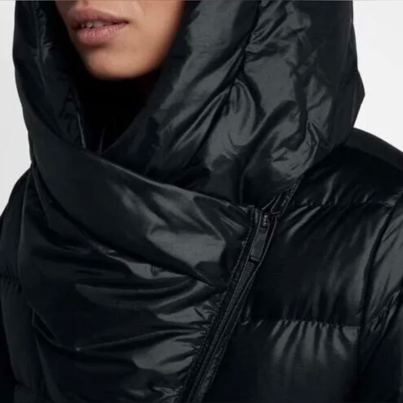 Nike Down Fill Puffer Jacket Asymmetrical Full Zip Hooded Black Size Small - Picture 13 of 15